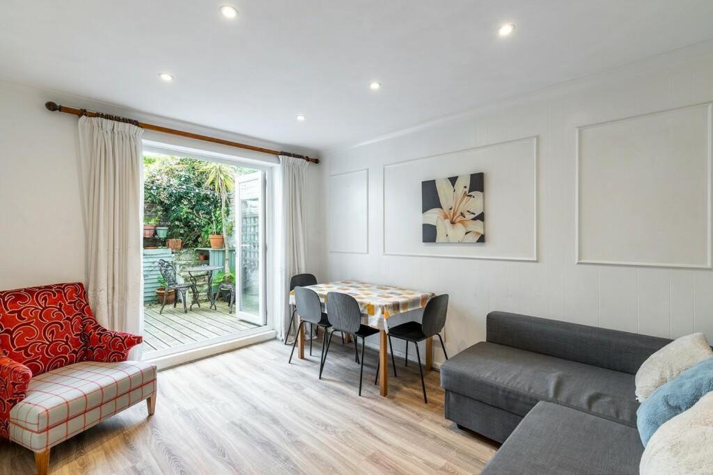 Apartamento Lovely West Entire *