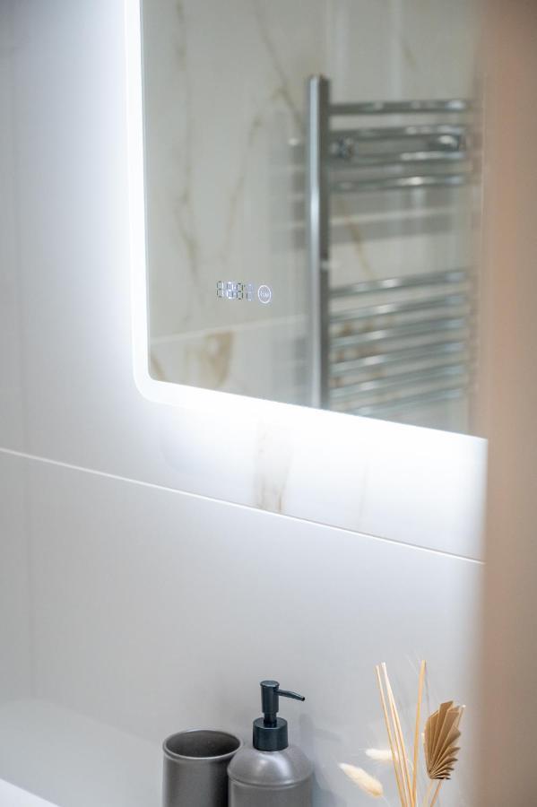 Luxury 2 Bedrooms - 2 Bathrooms - F5 Apartamento Londres