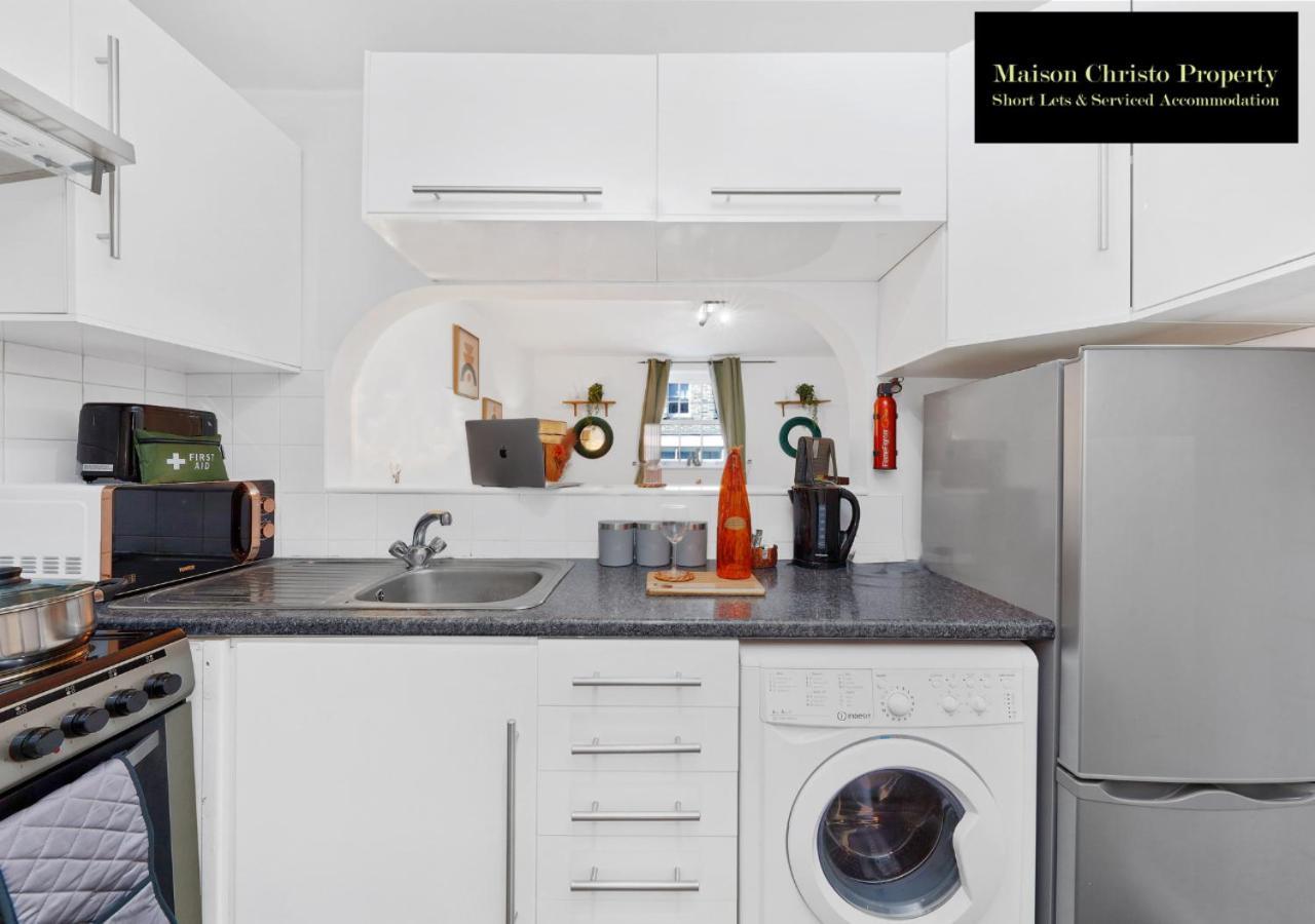 Kirkwall Apartment: Cozy 1-bedroom With Wi-fi By Maison Christo * London