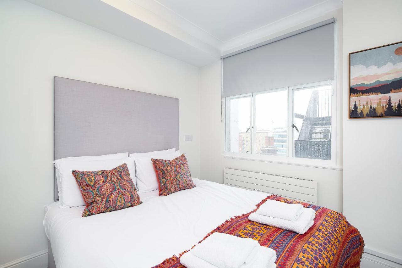 ' Luxury & Spacious Airconditioned 4 Bed 4 Bath ' Londres