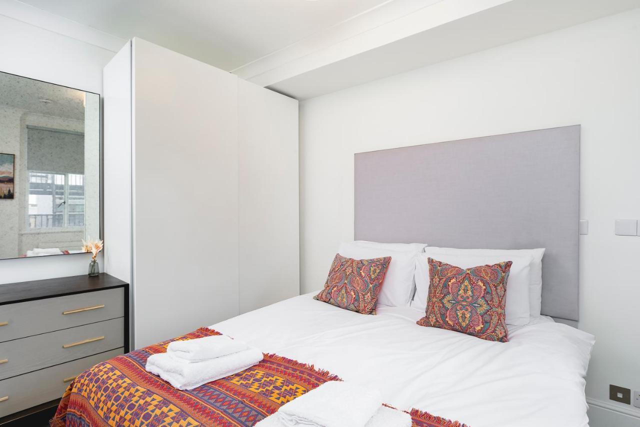 ' Luxury & Spacious Airconditioned 4 Bed 4 Bath ' Londres