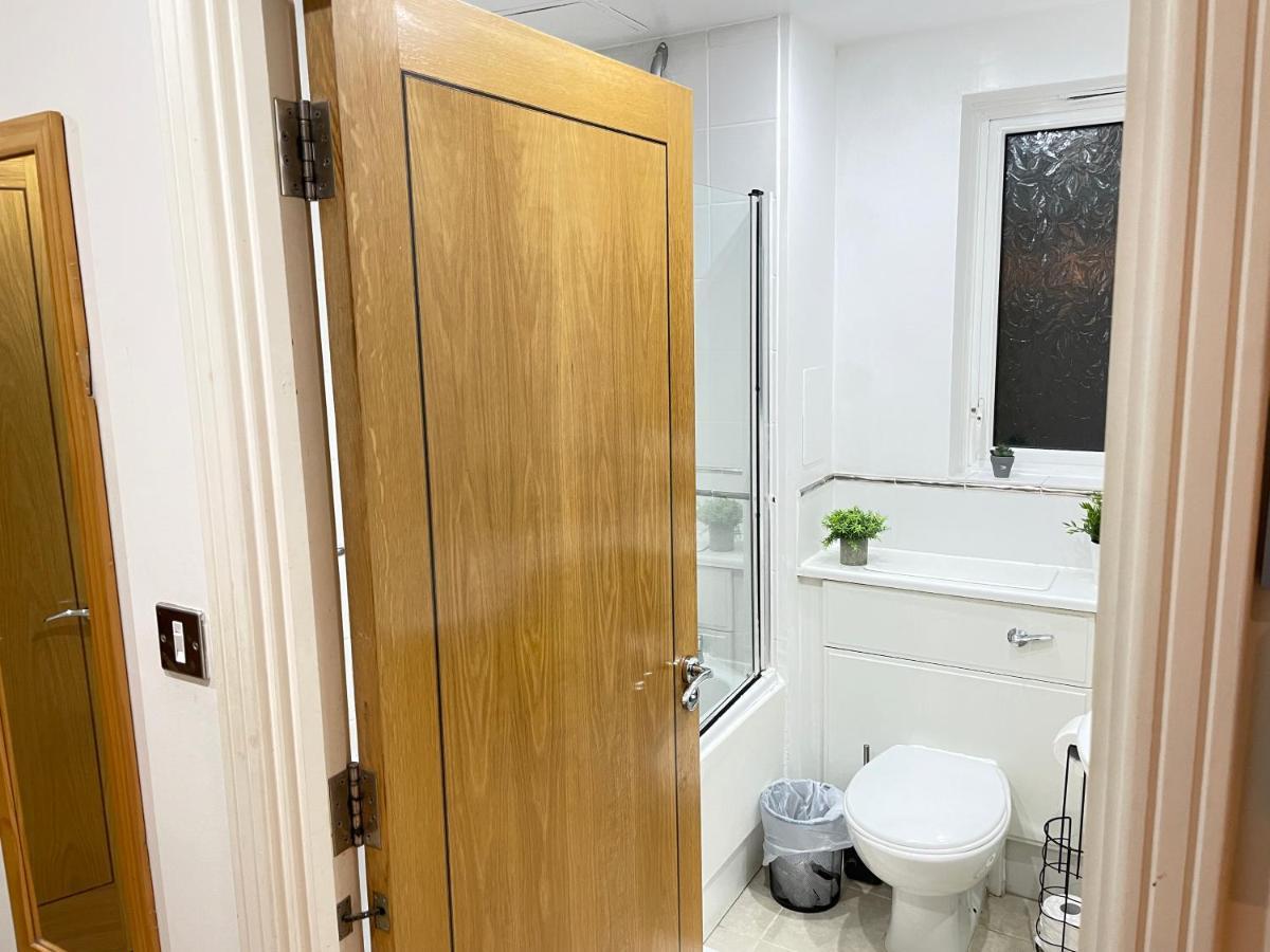 Apartamento Canary Wharf O2 Excel Flat With Parking & Balcony Londres