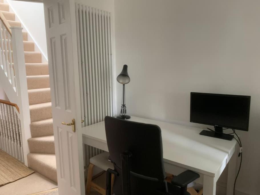 Holiday home Cb53 Tower Bridge Townhouse 2 Bathrooms & Free Parking London