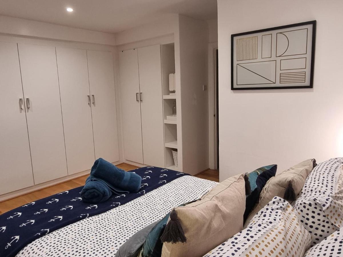 Live Like A Celebrity On Millionaire's Row