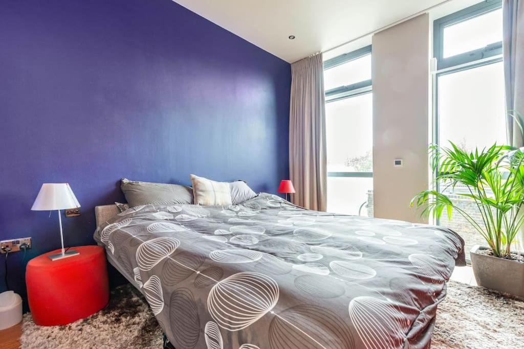 Luxurious Flat Sunny, Quiet, Design, Lift, Balcony London