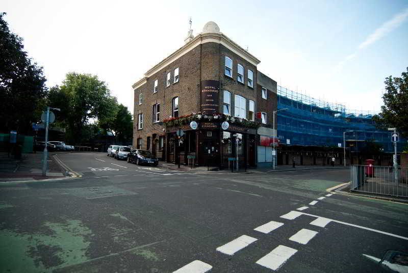 Albergue Book A Bed Londres