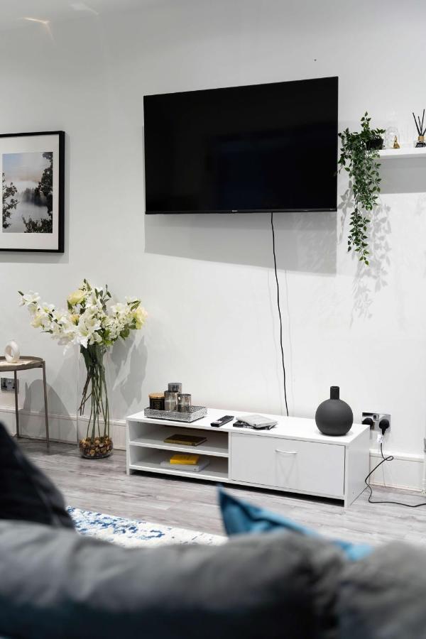 Beautiful Chelsea With Private Garden Apartamento Londres