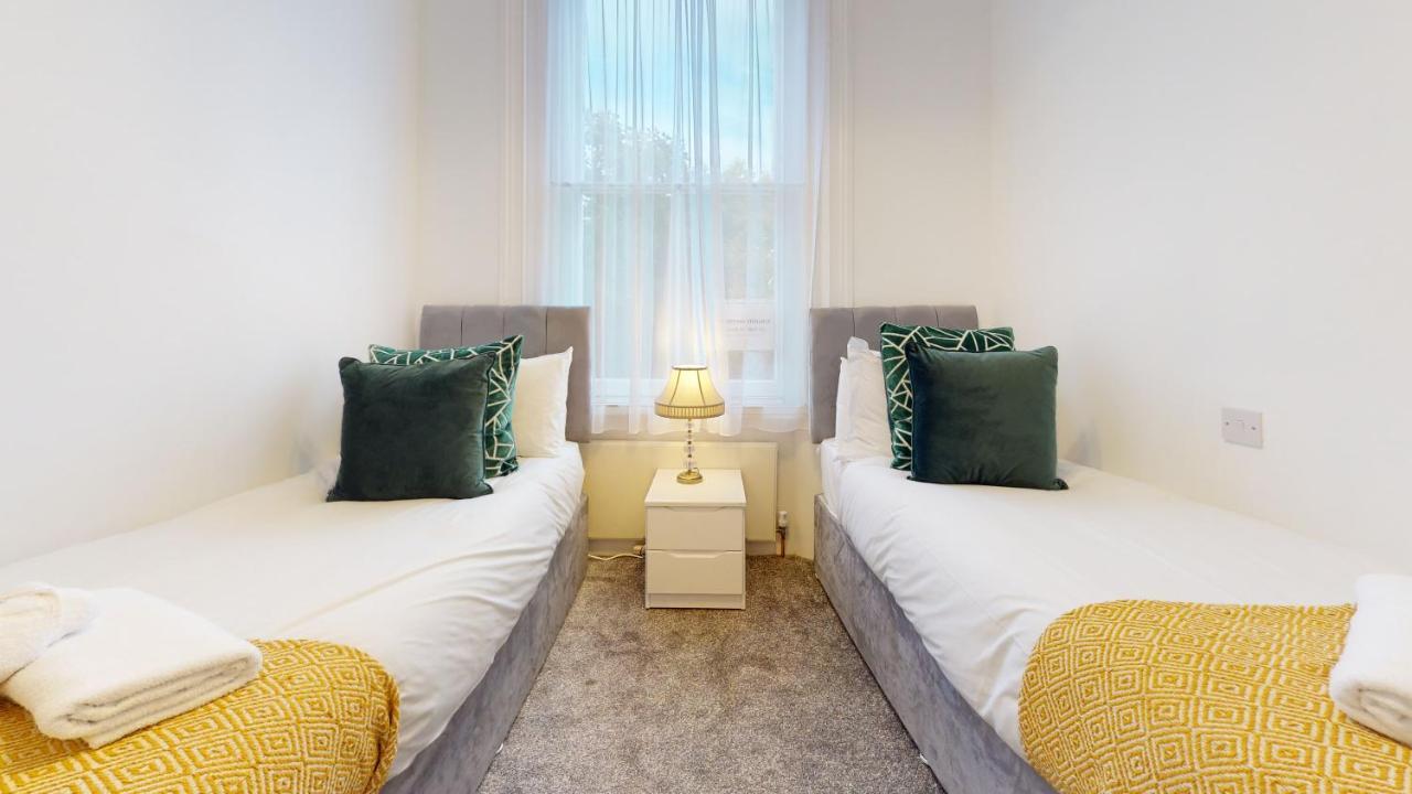 Camden Reach - Engels 2 Bedroom Appartement