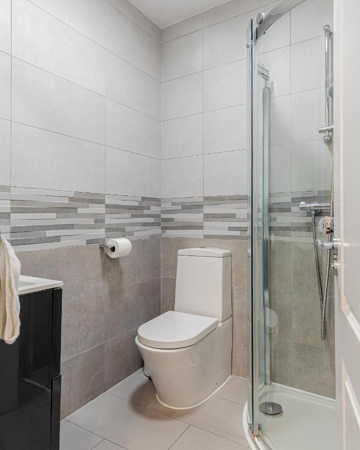 Apartment Notting Hill & Hyde Park Exclusive West-end Serene Designer Family 5bed4bath London