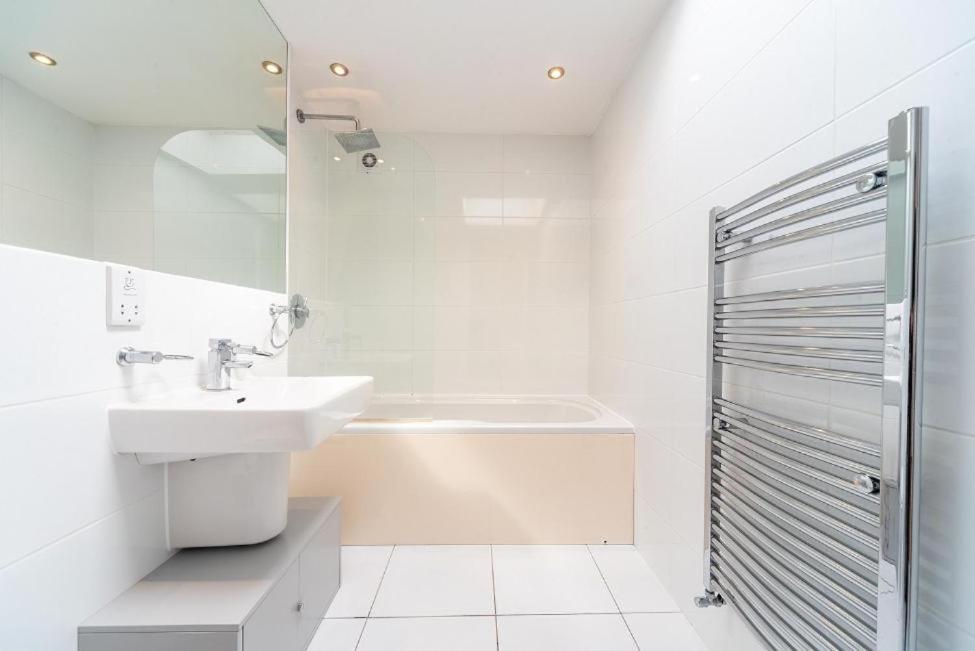 Lovely Penthouse Near Canary Wharf Londres