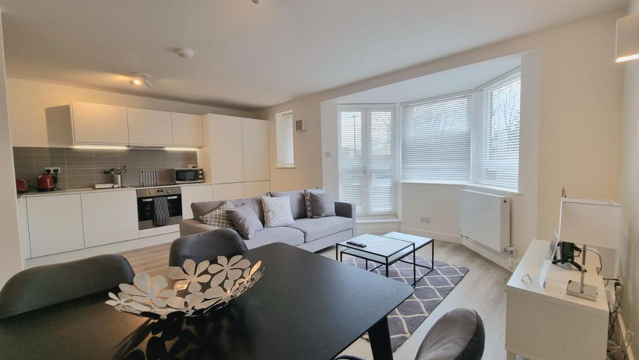 Roomspace Serviced - Kew Bridge Court Appartement Londres