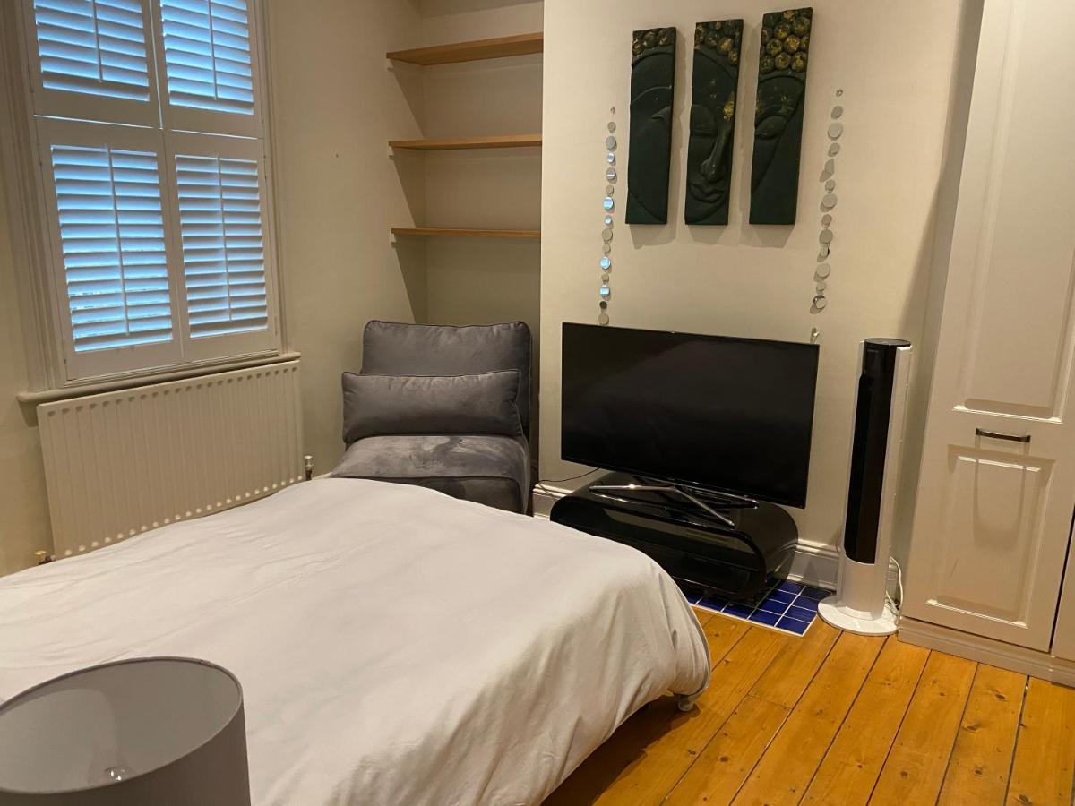 Charming Luxury Holiday In Beautful Location Londres