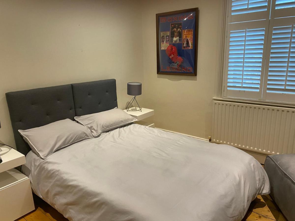 Charming Luxury Holiday In Beautful Location Apartamento Londres