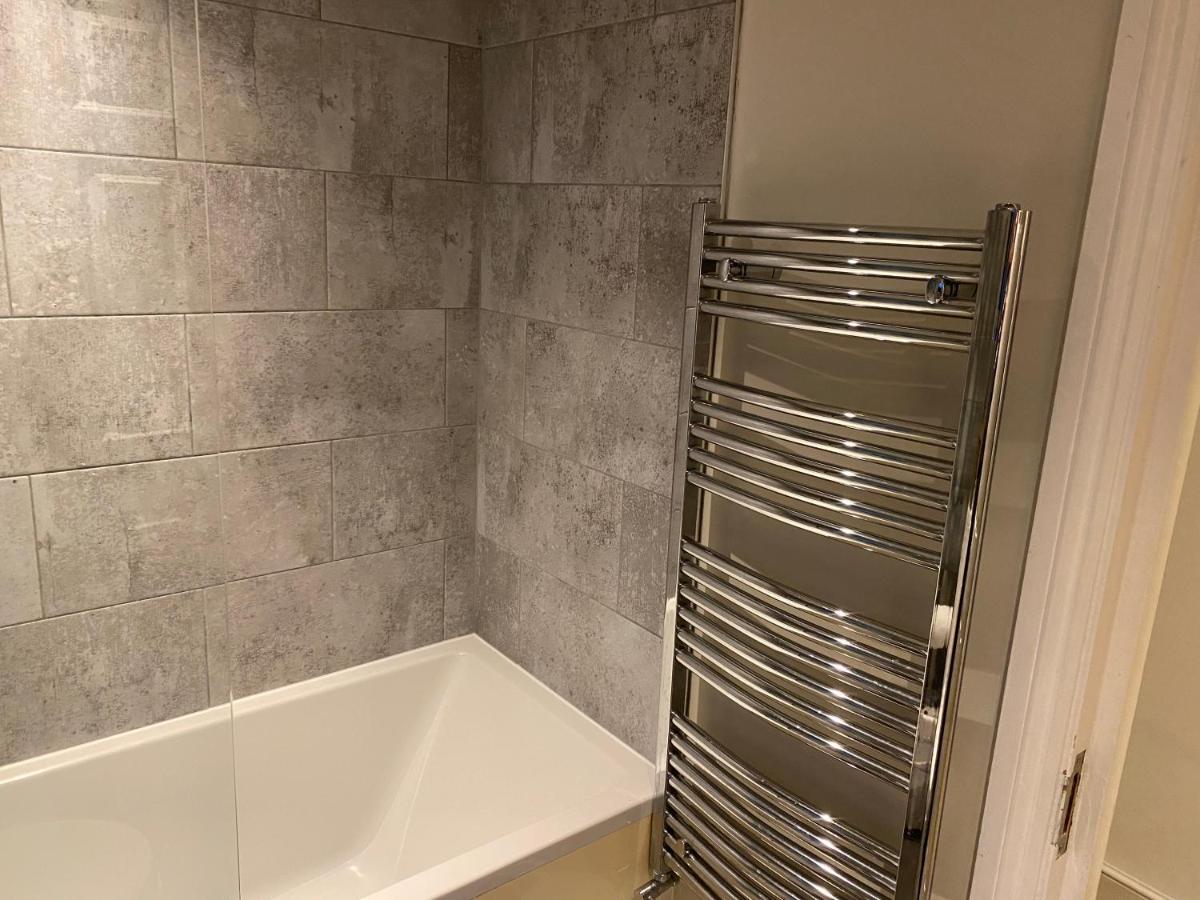 Charming Luxury Holiday In Beautful Location Apartamento Londres