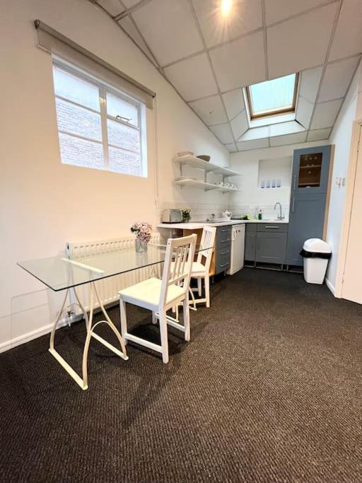 Appartement Cosy Apt 5mins Walk From Station