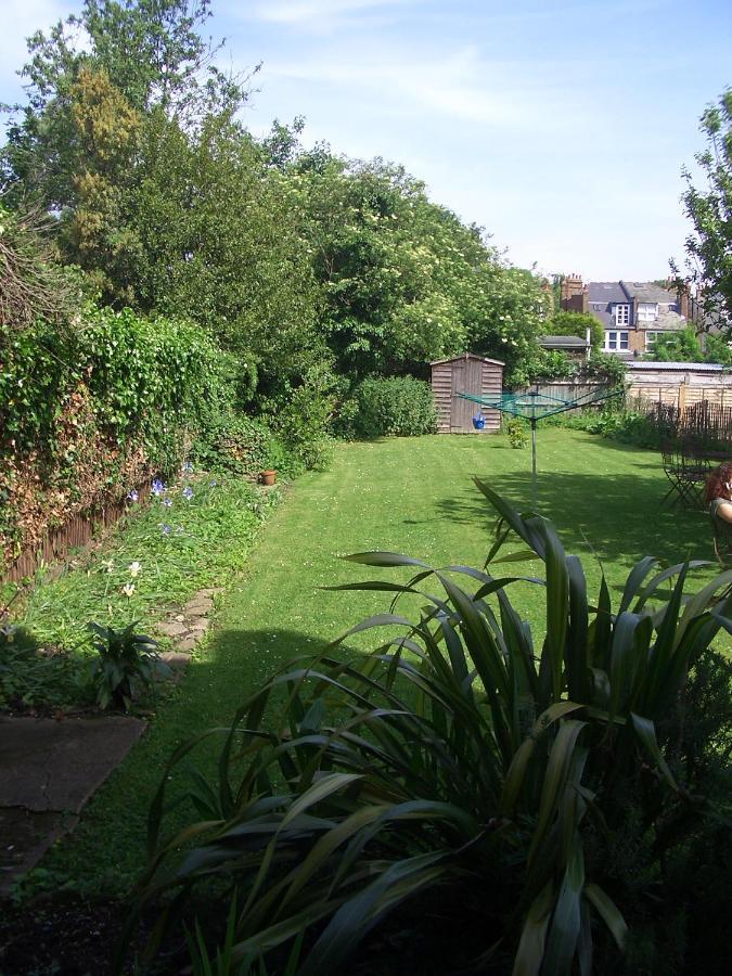 Beautiful One Bed Garden Flat In Muswell Hill *