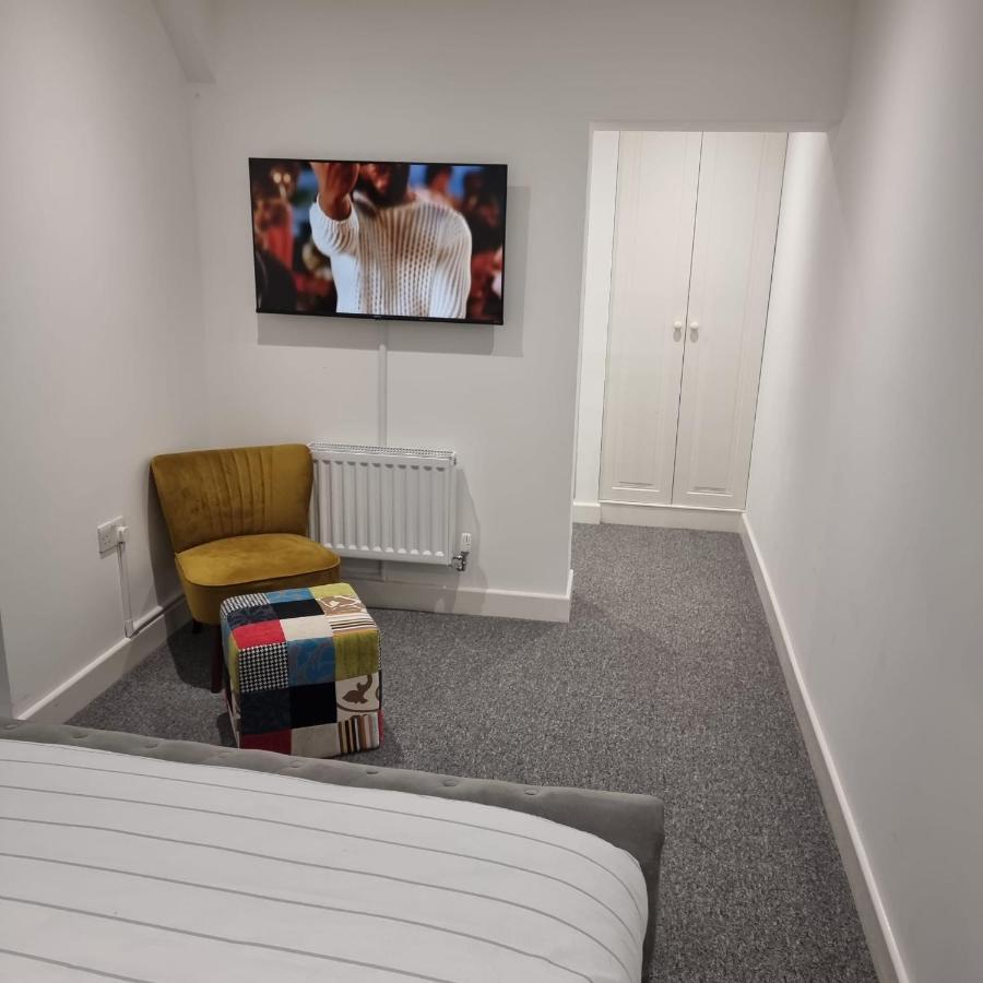 Classic 2 Bed In Oldkent Road Appartement Londres