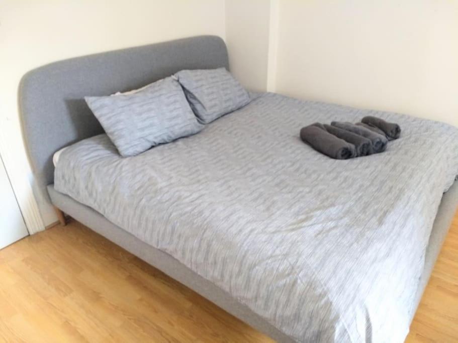 Apartment Self-contained Private Unit 1 *