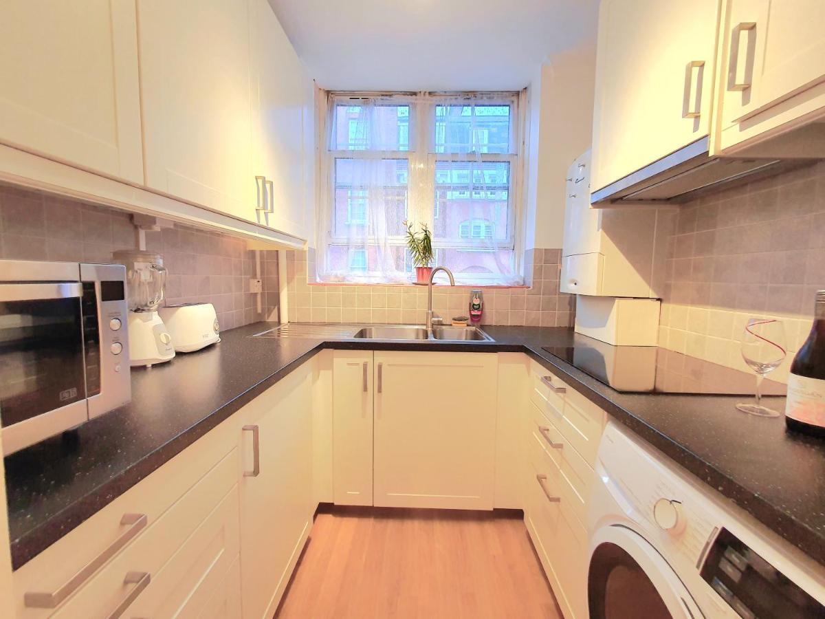 Nearby The Eye & Big Ben, 2 Large Double Bedrooms * Londres