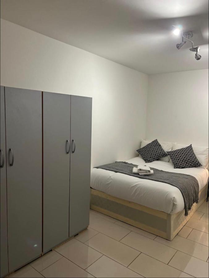 Apartamento New Build 5 Bedroom In Hackney. Central Londres