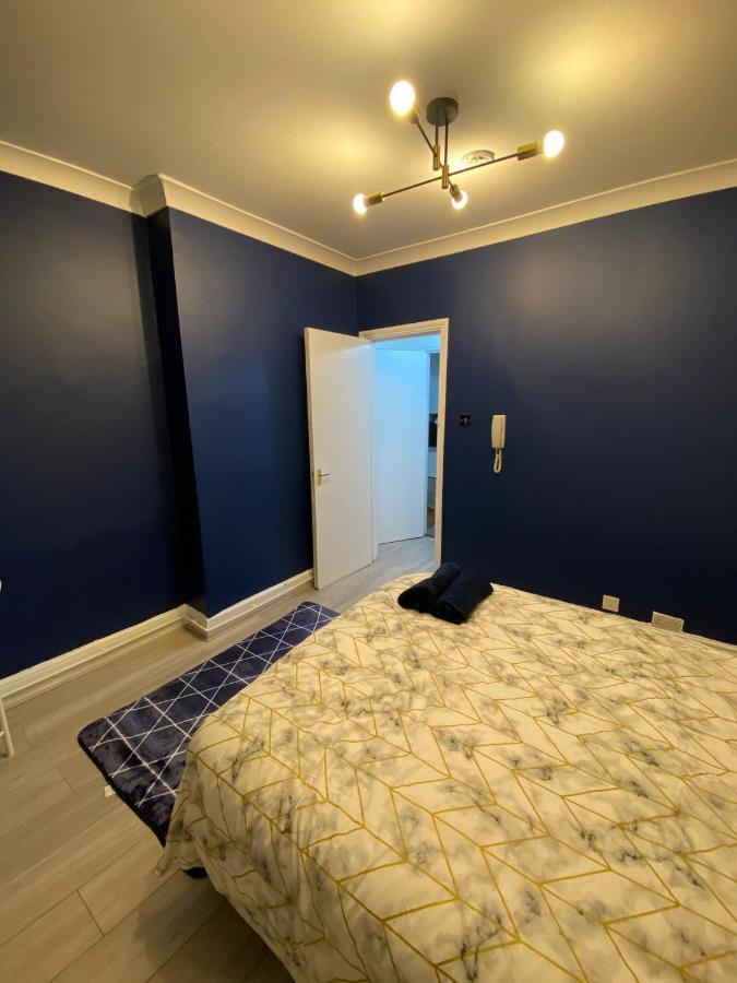 Apartment 1 Bedroom Luxury By *