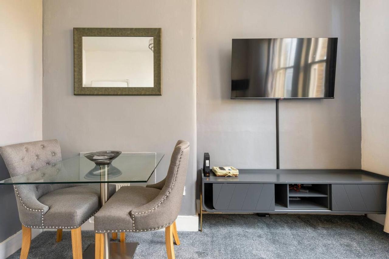 Modern Luxury By Holborn, Chancery Lane *