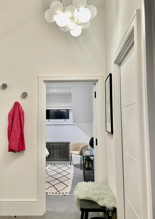 2 Bedroom Penthouse * Londres