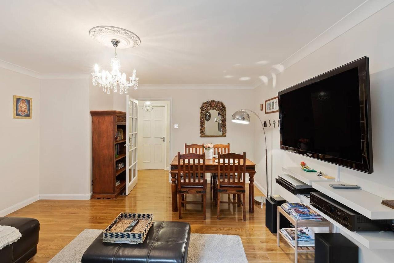 Beautiful And Cosy 2 Bedroom Flat * Londres