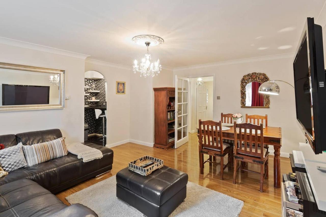 Beautiful And Cosy 2 Bedroom Flat Apartamento Londres
