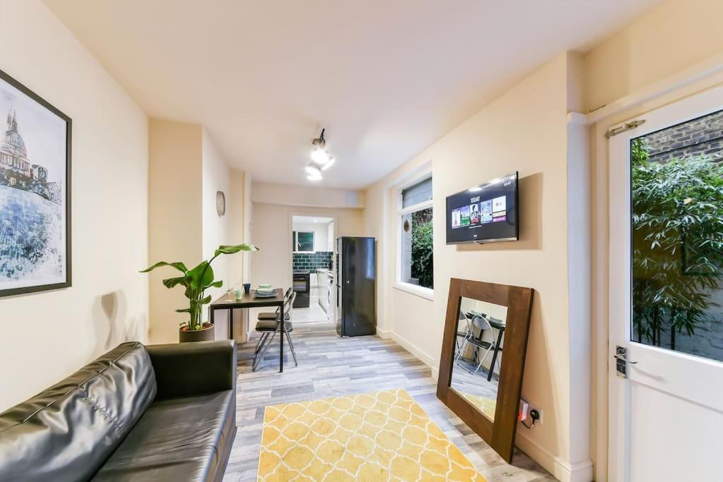 Appartement Stylish 2 Bed Garden Flat In Zone 1 Central