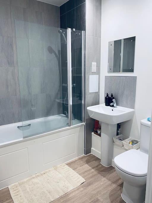 Apartamento Stunning 1 Bed Luxury Londres