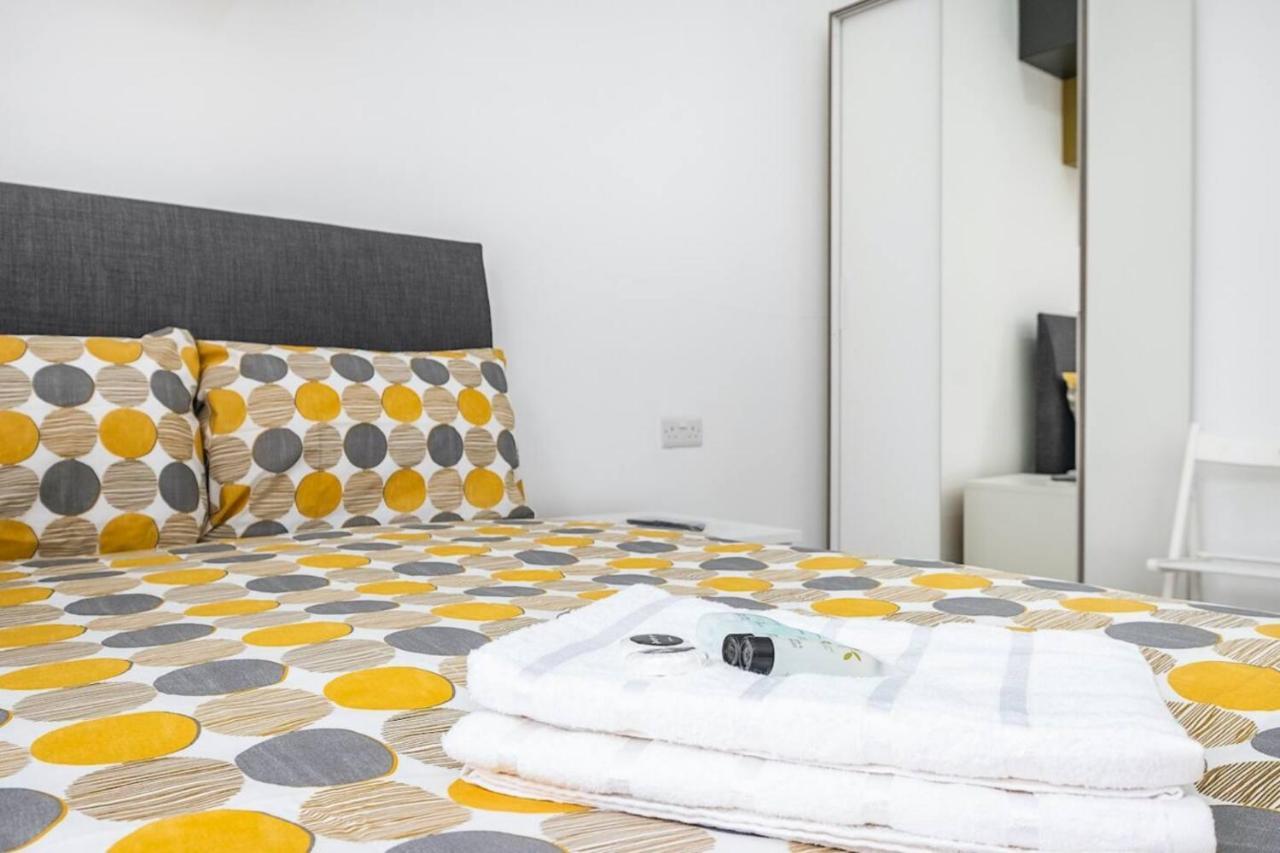 Ensuite Rooms, Tufnell Park - Sk * Londres