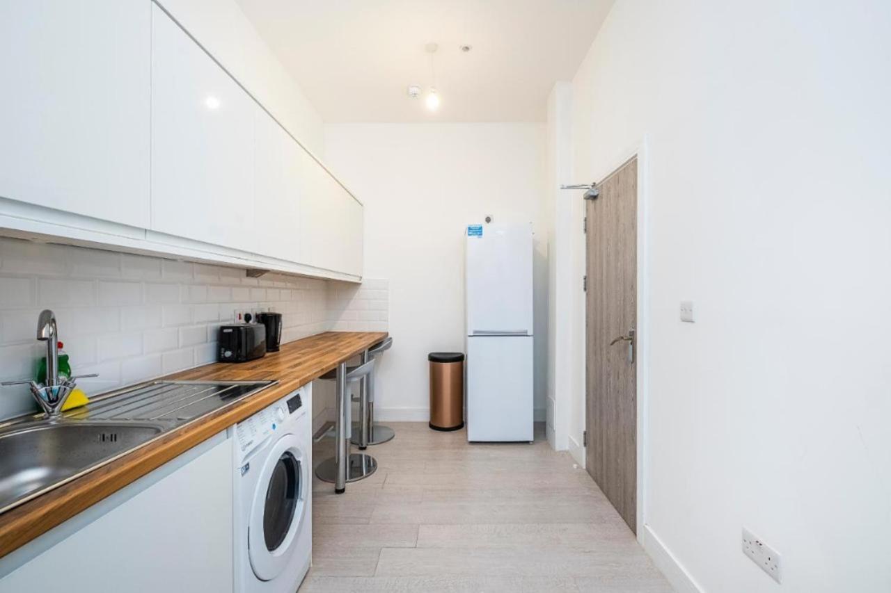 Ensuite Rooms, Tufnell Park - Sk