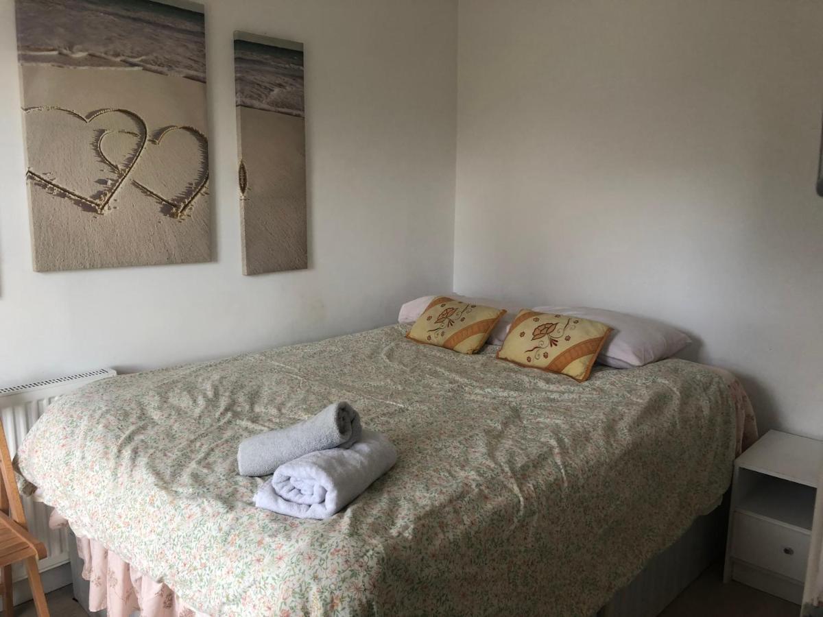 Maison d'hôtes Redecorated Double With Shared Bathroom And Kitchen