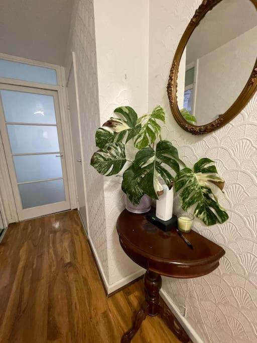 Сasa de vacaciones Spacious Bungalow In London, Near Central London, The Excel Centre And The O2, Ideal For Families *