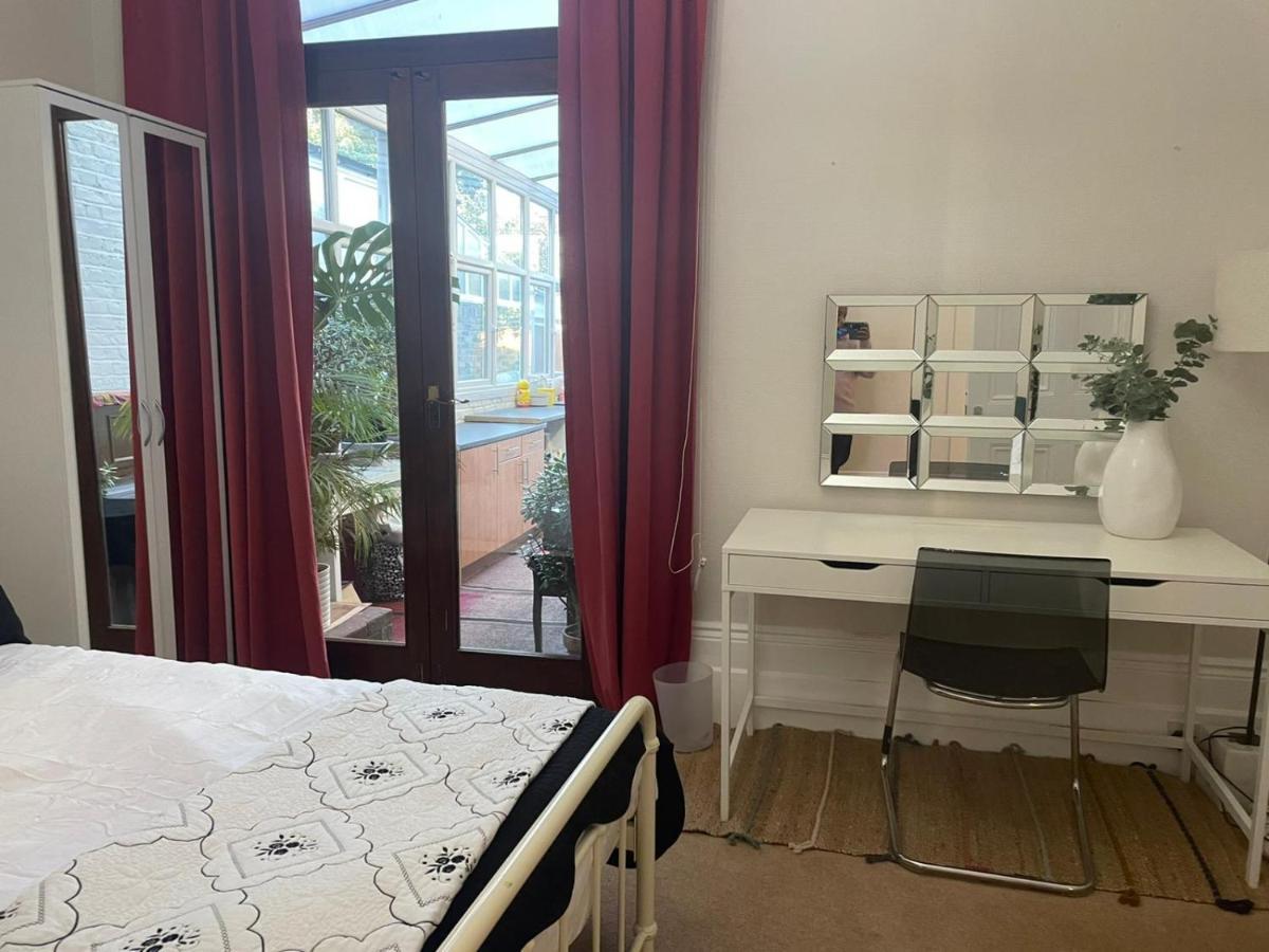 Inviting You To Your From 10 Minutes From Stratford Westfield Apartamento