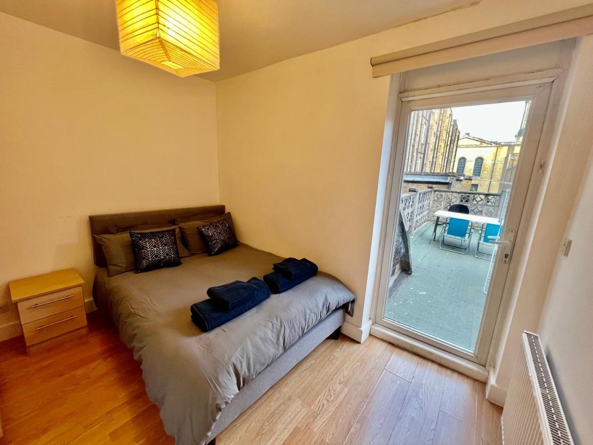 Modern With Large Patio In Marylebone Apartamento