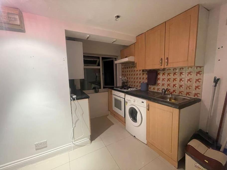 Appartement Private And Quiet One-bedroom Flat Perfect For A Seasonal Getaway!