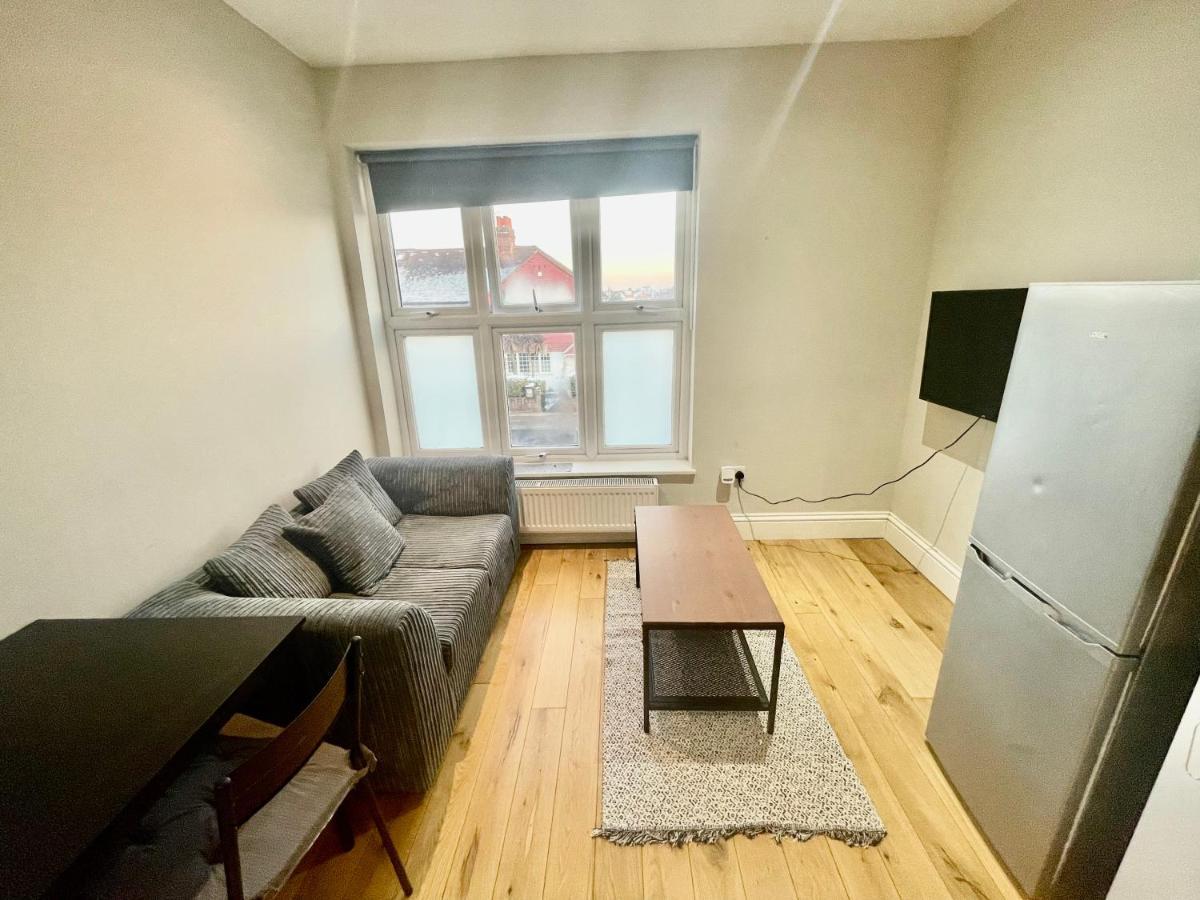 Cosy 1 Bedroom Flat! *