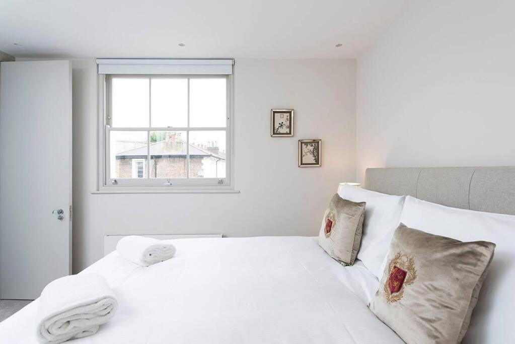 Apartamento Recently Redecorated Spacious And Modern 1br Flat In West Londres