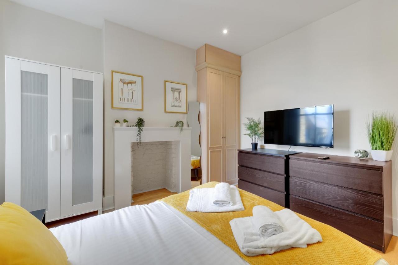 Apartment Mirabel Two Bedrooms, One Bath, Fulham Sw6 By Mdps *