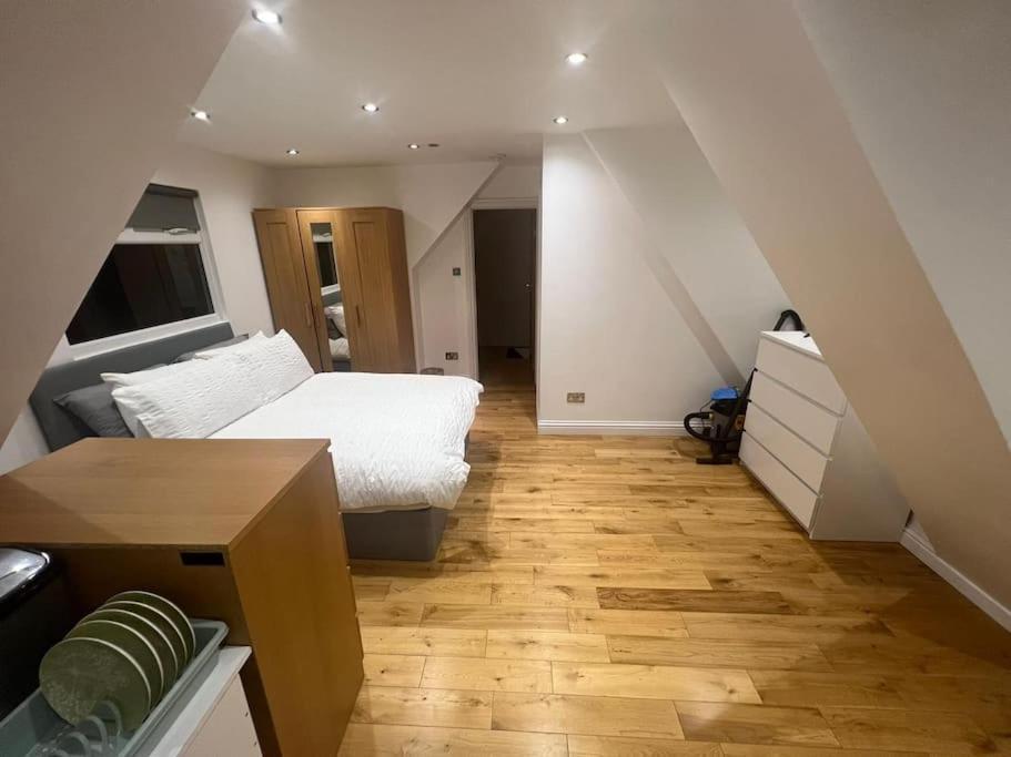 Apartamento Hampden Rd N8,studio Flat Londres