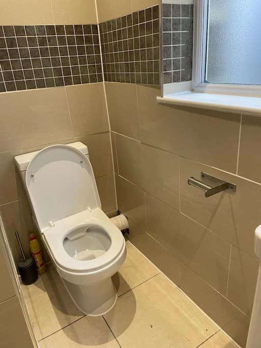 Green Lanes N8, Studio Flat! * Londres