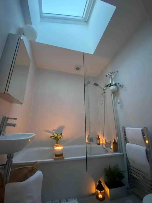 Spitalfields Market Penthouse Flat With Balcony Apartamento