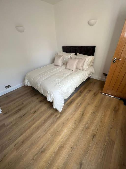 Green Lanes N8, Studio Flat! * Londres