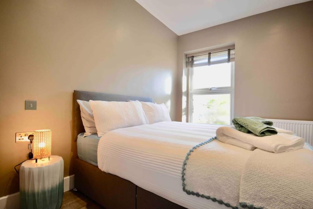 Luxury Garden Flat Appartement