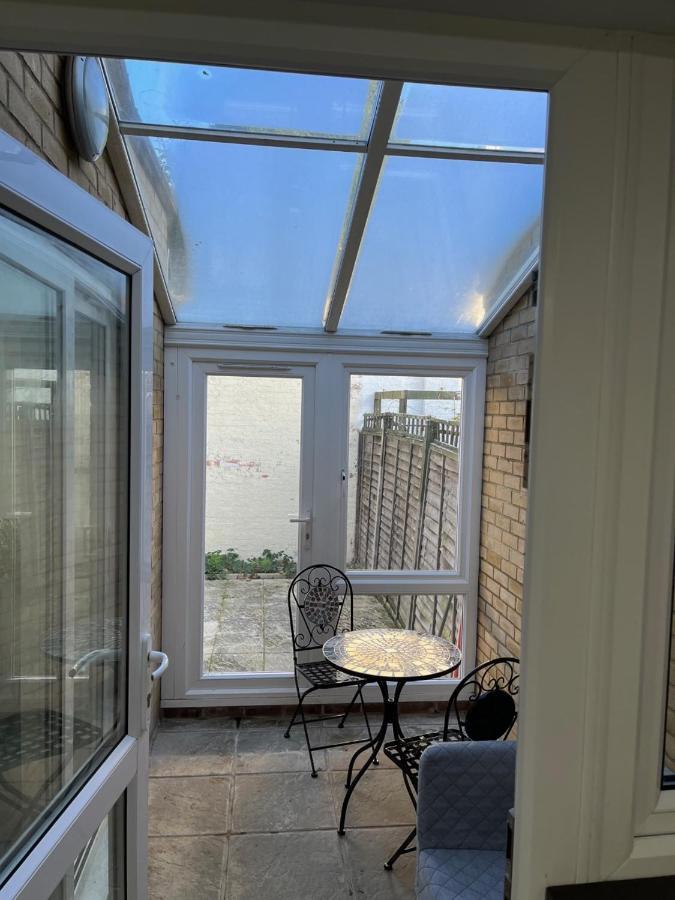 Three Bedroom House In Tooting By Star Londres