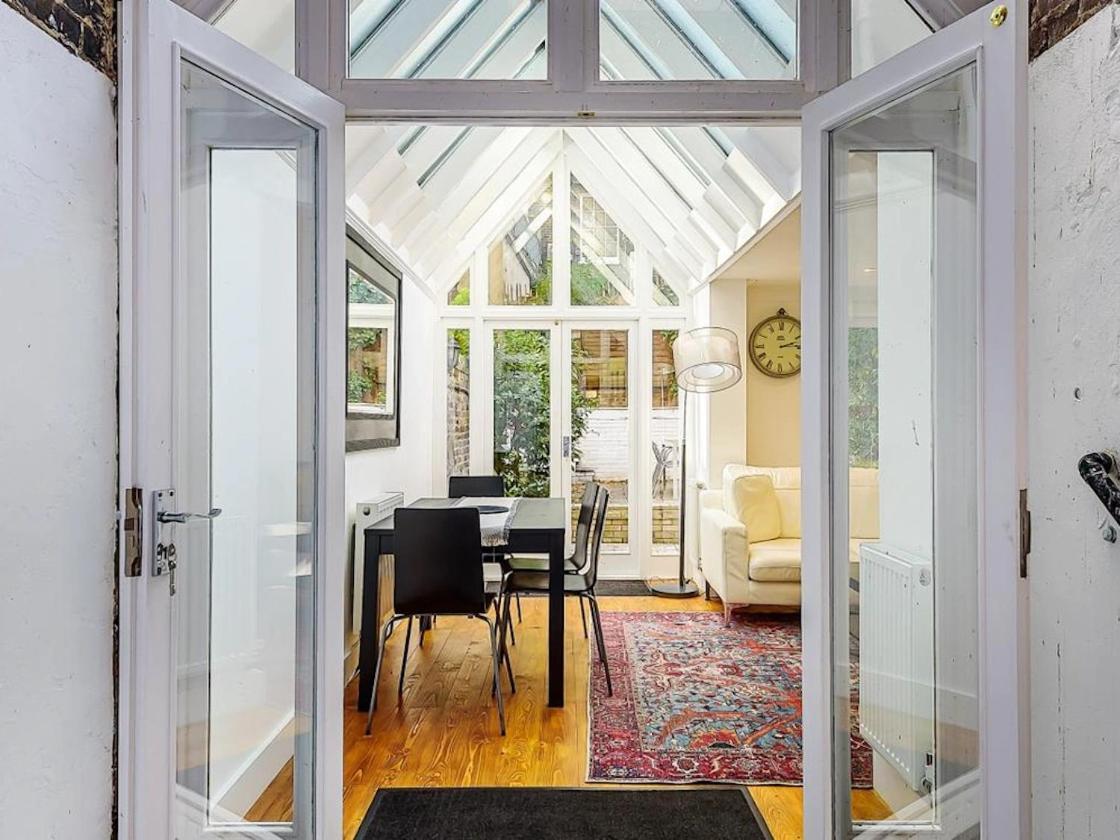 Sunny, 2bed 2bath, Garden Near Hyde Park Appartement *