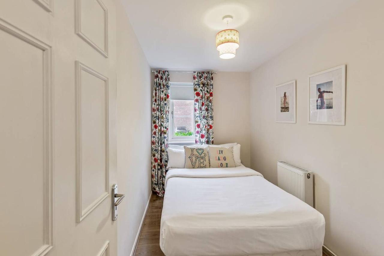 Apartamento Beautiful And Cosy 2 Bedroom Flat *