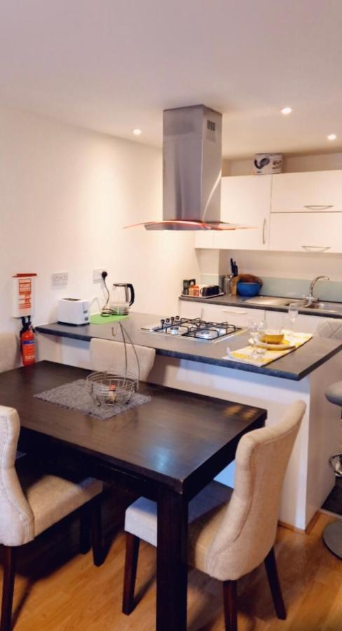 Docklands 2 Bedroom 2 Bath Londres
